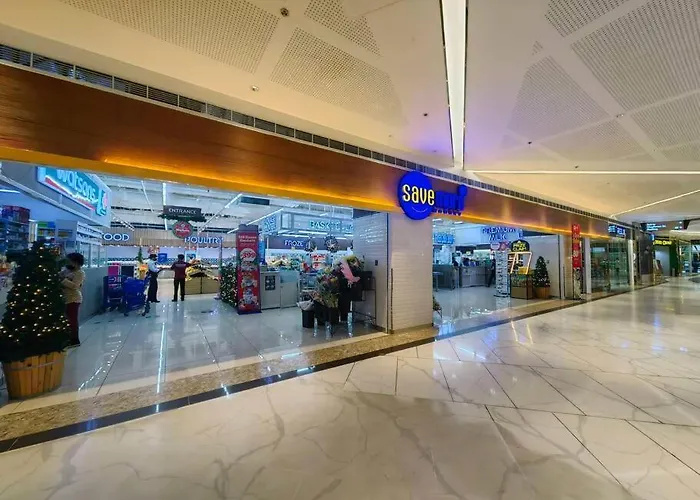 Citispace 1br Condotel At Fame Residences #fm39a Manila